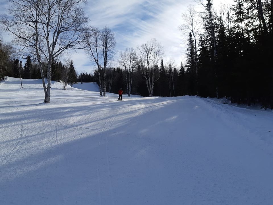 Mont Grand Fonds - Aujourd'hui on ski sur de belles conditions Mont Grand Fonds - Aujourd'hui on ski sur de belles conditions