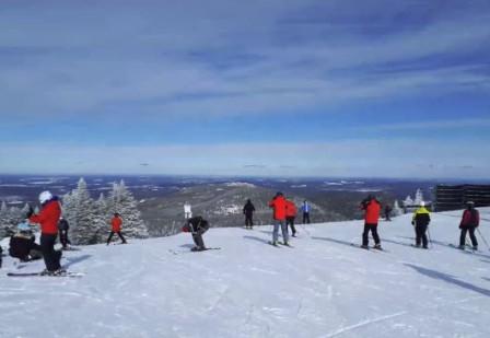Mont Orford -  Une journée sans vent et des pistes impéccables