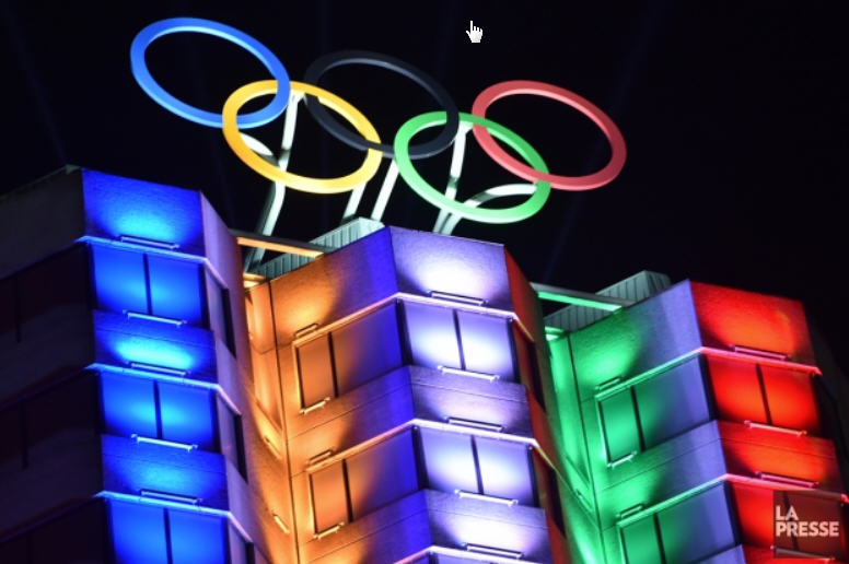 Inauguration de la Maison olympique: cinq anneaux sur Montréal