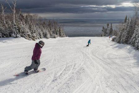 CONDITIONS DE SKI - MASSIF CHARLEVOIX - A FRANCHI LE CAP DES 300 CM DE NEIGE POUR LA SAISON.