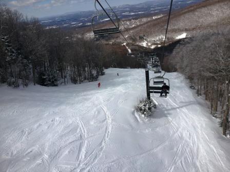 Mont Sutton, 100% du domaine skiable encore ouvert!