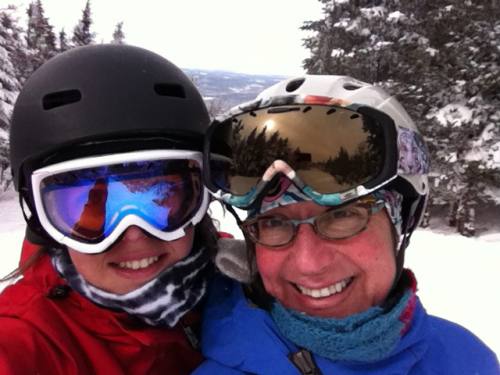 CONDITIONS DE SKI - MONT SUTTON - En cette Journée de la femme : bonne journée aux femmes!
