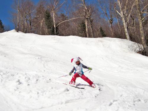 CONDITIONS DE SKI - MONT SUTTON - PÂQUES À LA MONTAGNE ET DERNIER WEEK-END