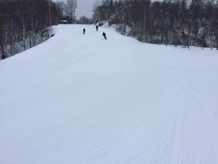 Sommet Saint Sauveur - Un tapis de poudreuse